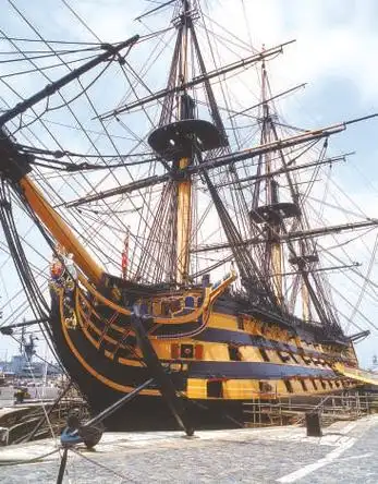 木质帆船(本图系书中插图)