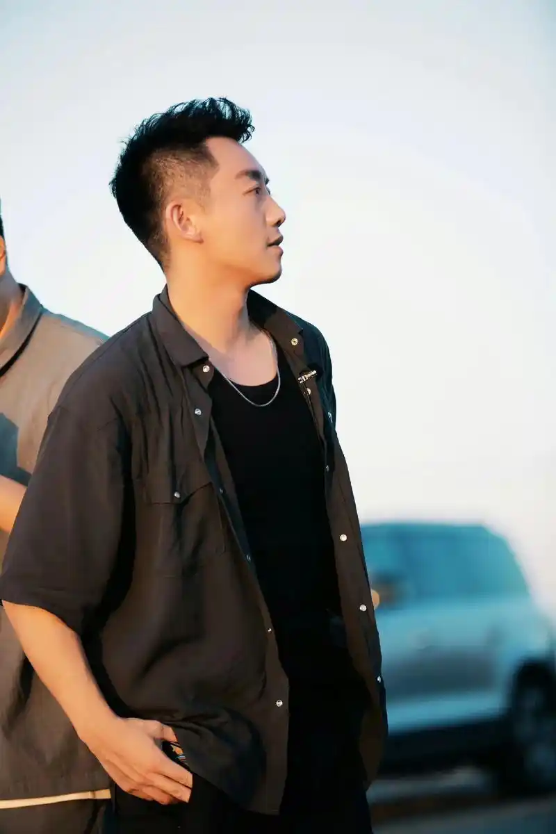 我喜欢的他有光 99.#郑恺 #梦回2013年的夏天 #跑男 - 抖音