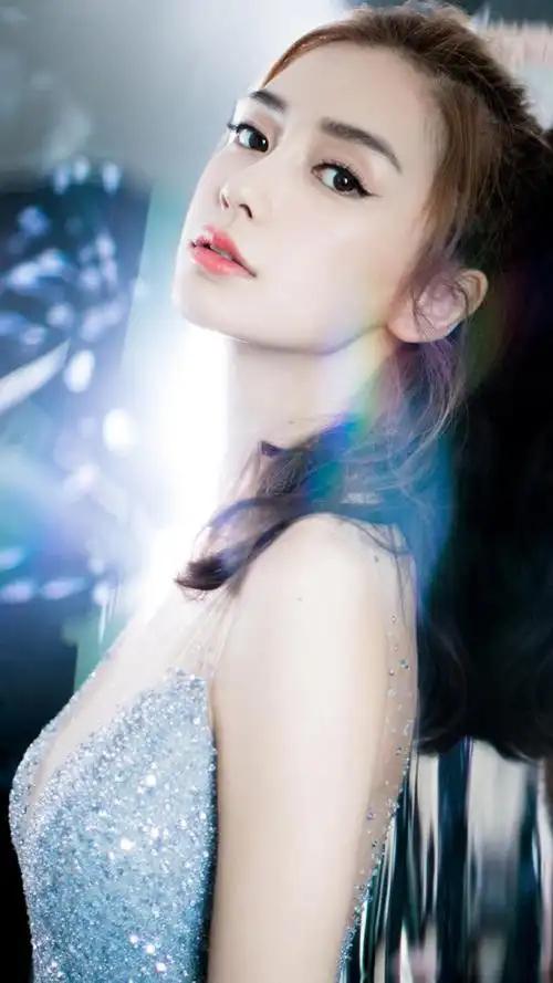 angelababy蓝色v领礼服性感写真