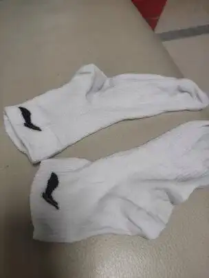 一:选购uzis篮球袜建议