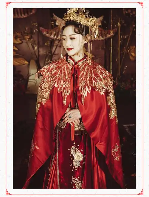 秀禾服新娘2021新款披肩大披风长拖尾凤冠霞帔结婚中式婚礼服古装 大