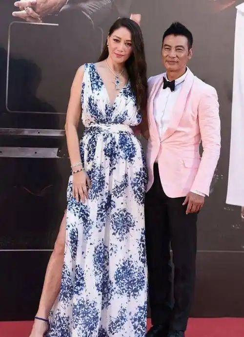 原创任达华15岁女儿身高180大长腿堪比超模却不准进娱乐圈