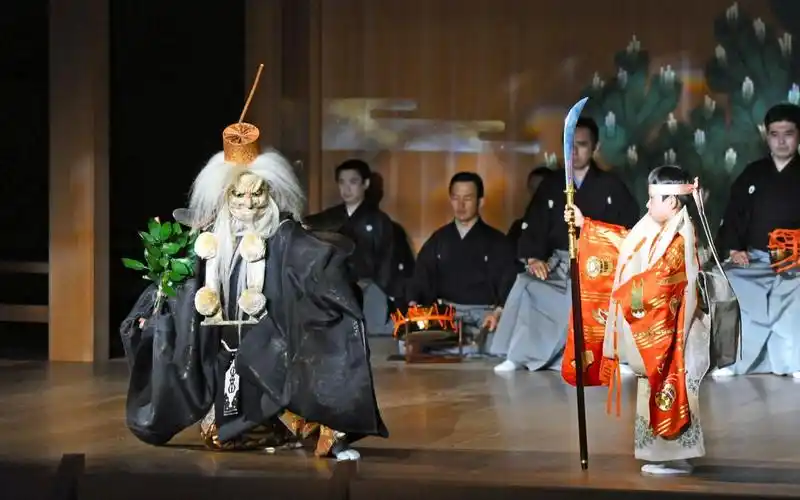 日本能剧—— 「鞍马天狗」 观世流, 1958