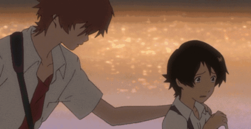 两个人在一起的时间开始变多,我却渐渐变得像失控的老虎,他回复信息的