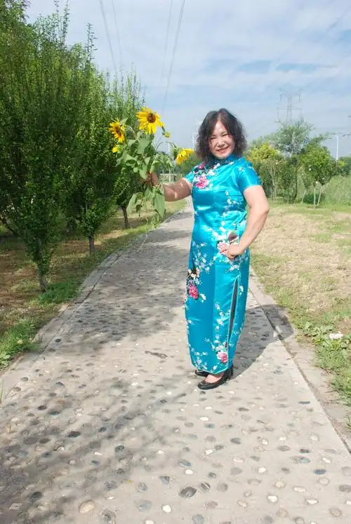 有一种情怀 叫做旗袍 - 美篇