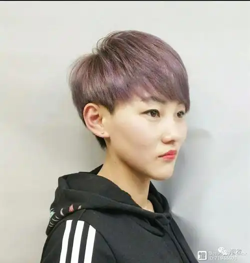 27款精选时尚美美哒"蓬松定位烫"短发!