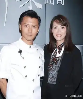 陪伴谢霆锋28年,39岁未婚先孕生下女儿,王菲发文被蒙在鼓里?