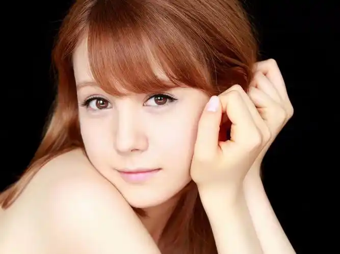 在你们看来,什么星座的女生皮肤最白?