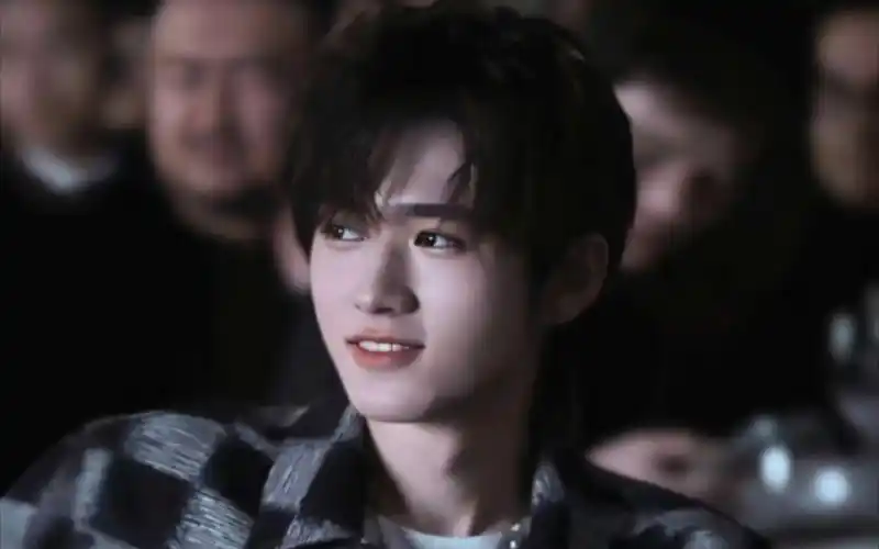 宋亚轩就是我的兴奋剂!啊啊啊