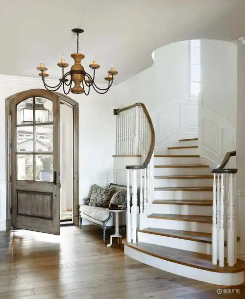 法式别墅玄关楼梯装修效果图