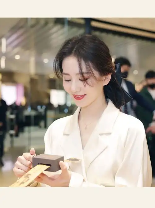 刘诗诗同款 黑色蝴蝶结发圈