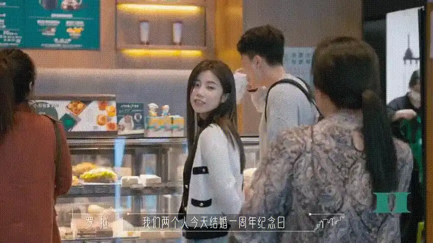 本周的是巴拉拉能量和大哥大嫂给的