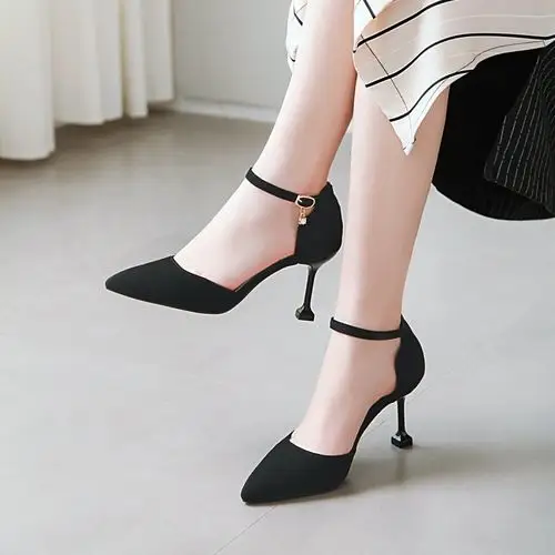 穿搭|女鞋子细高跟凉鞋子黑色品牌|女鞋子细高跟凉鞋子黑色搭配|推荐