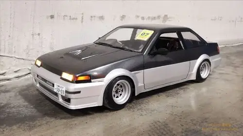 三厢ae86车壳——银与灰的碰撞