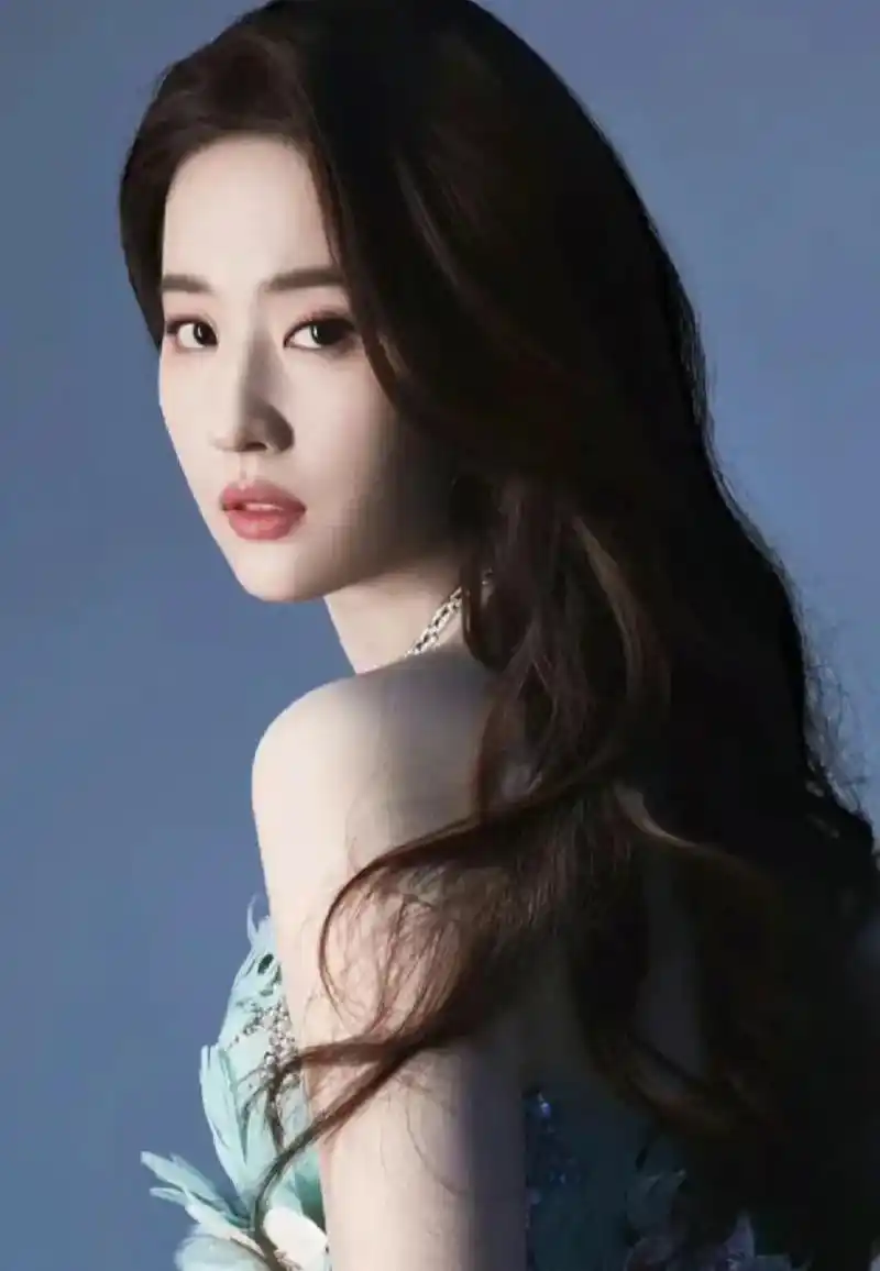 刘亦菲,#希望我的作品给您带来最美的回忆与快乐 #珍惜爱你的 - 抖音