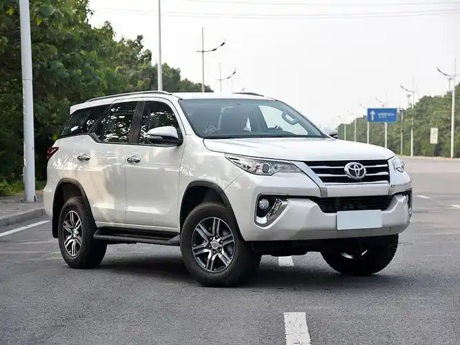 40万买丰田越野车,2.7l/4.0l发动机如何抉择?