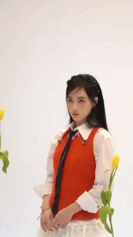 赵嘉敏应援会的微博视频