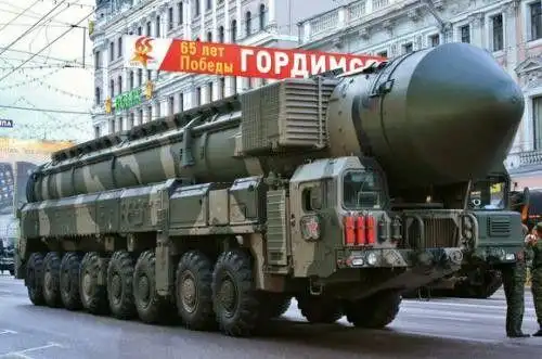 美国镇国神器民兵iii型洲际导弹是出自中国人之手