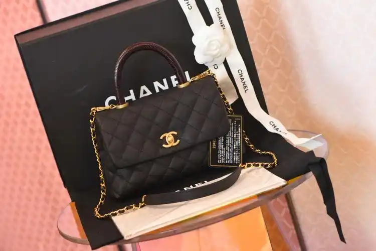 chanel香奈儿coco handle小号黑金链条荔枝皮包包 酒红色蜥蜴压纹手柄
