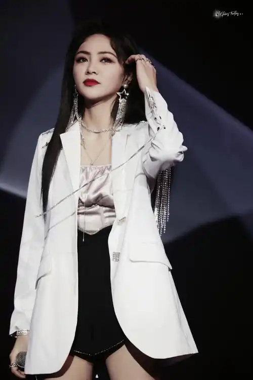 许佳琪谢可寅舞台好绝##不奉陪