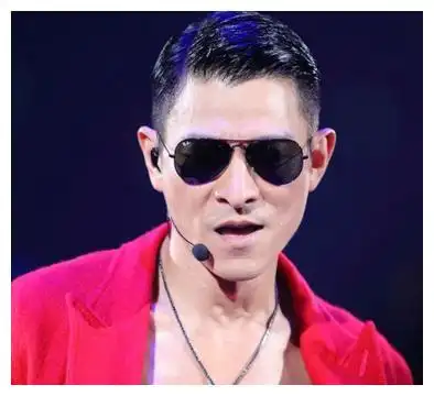 刘德华周润发经典帅气王家卫谢贤墨镜直接焊脸上