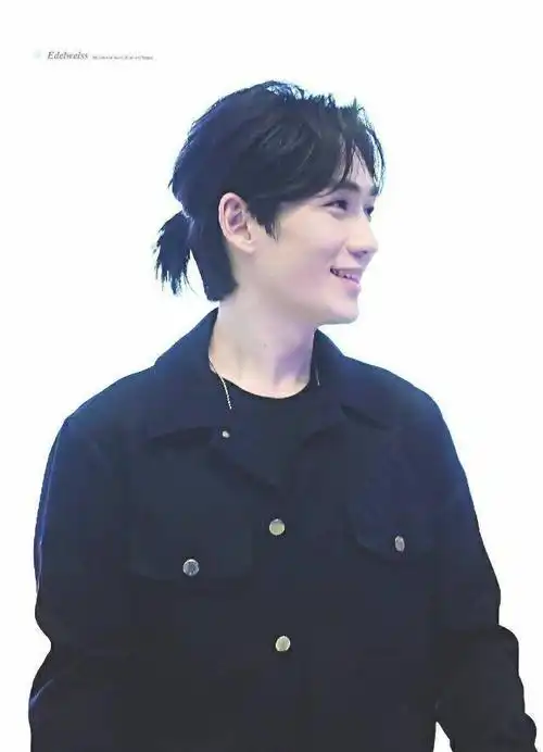 男生要马尾也要刘海是个什么样的发型? - 知乎