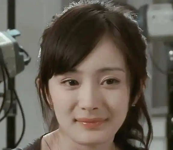 早年的杨幂真的是纯欲鼻祖!_漂亮_少女_时候