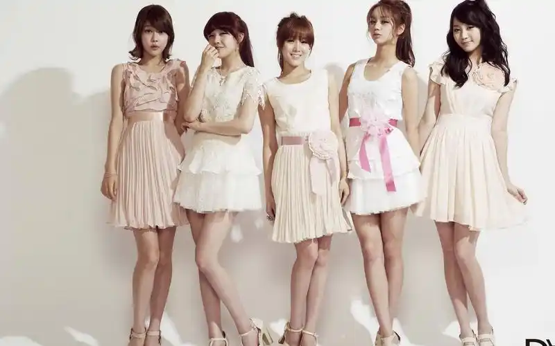 韩国女团camila超性感舞蹈节奏感超强的哟