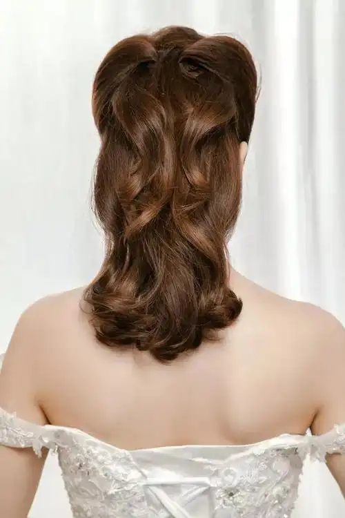 一款端庄典雅复古风的新娘盘发图解,让你一学就会