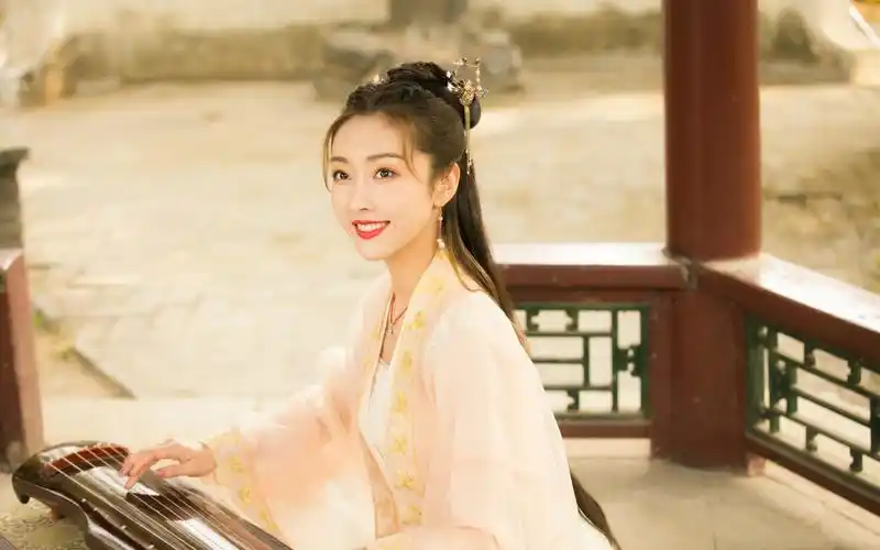 宣璐古装桌面壁纸-美女壁纸-高清美女图片-第6图-娟娟壁纸