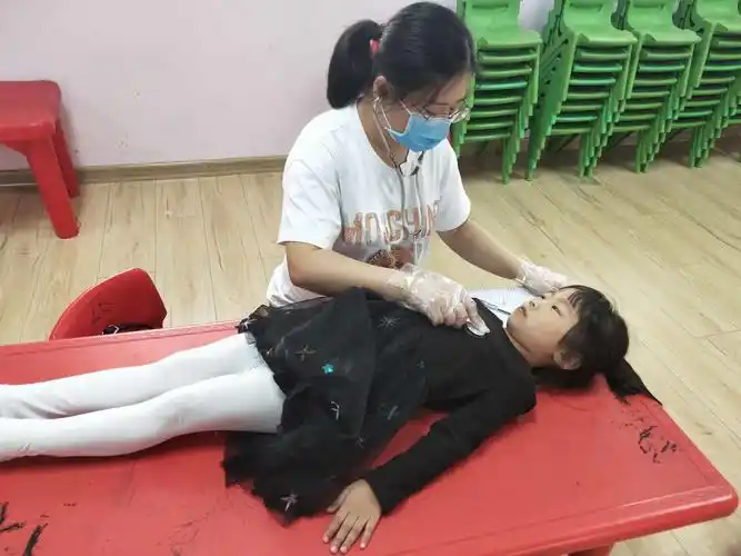 小勇气,大成长～育才幼儿园体检日