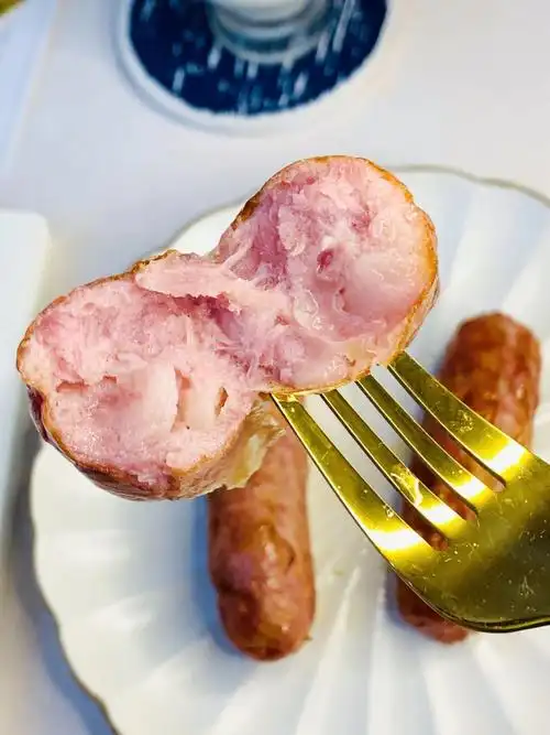 一定要试试这款黑花猪肉烤肠