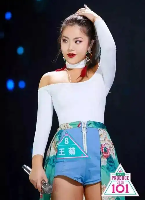 《创造101》王菊:从火遍全国的胖姑娘,到暴瘦17斤的性感女郎