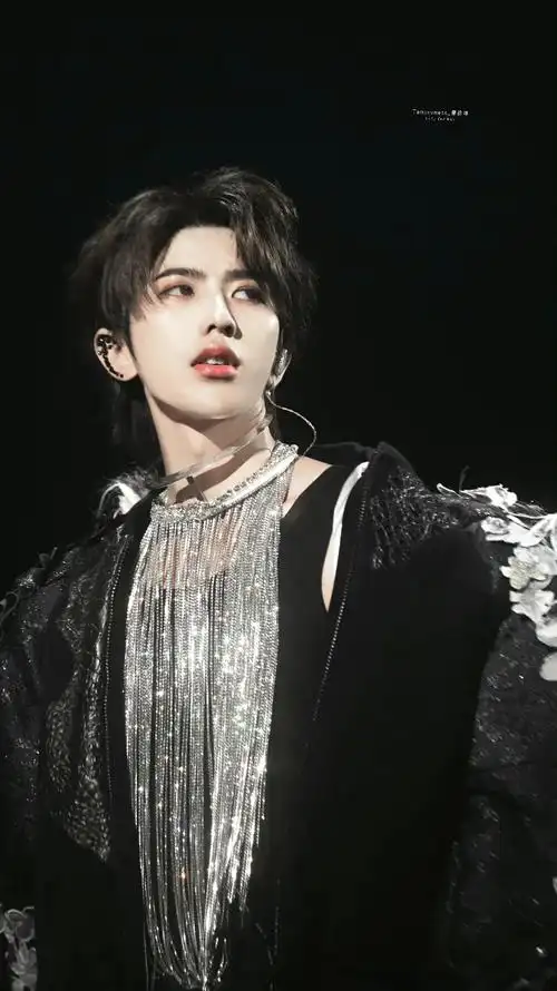 蔡徐坤 - 堆糖,美图壁纸兴趣社区