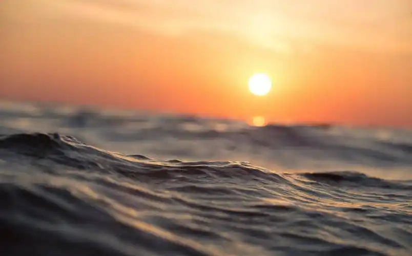 一个人越来越有钱的征兆:干净