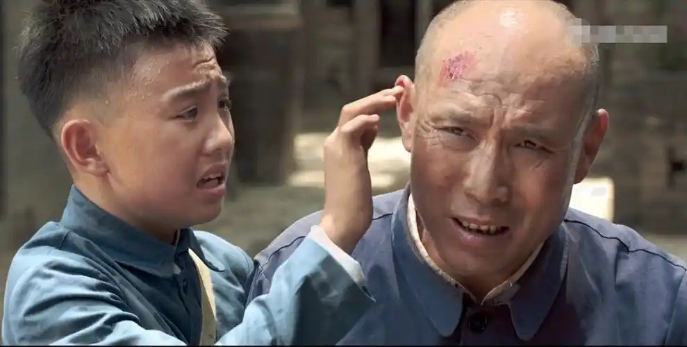 百鸟朝凤德高望重的人才配享用德行兼备的人才能传承