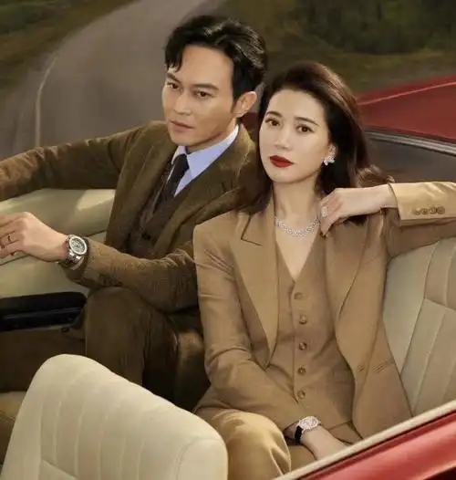 张智霖袁咏仪神仙夫妇最新珠宝大赏