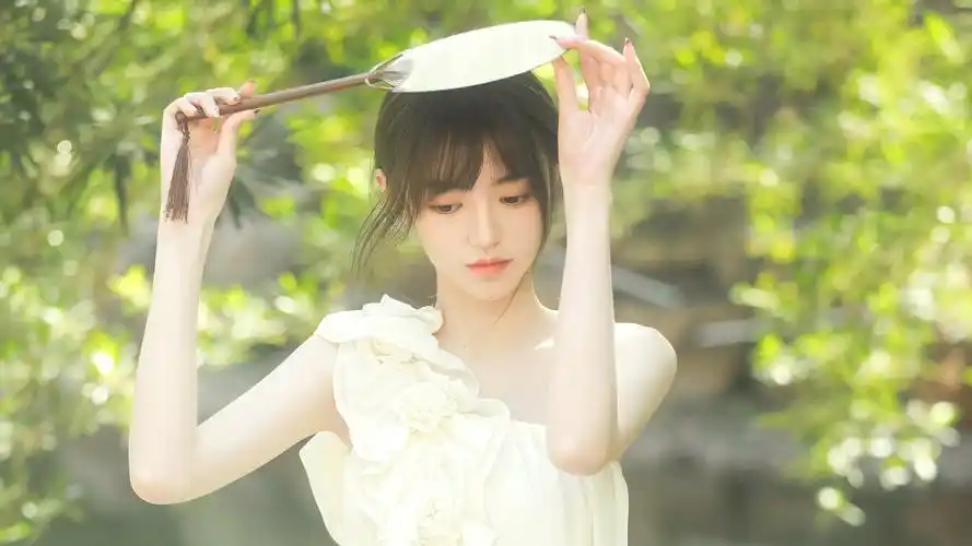 森系美女清新简约壁纸