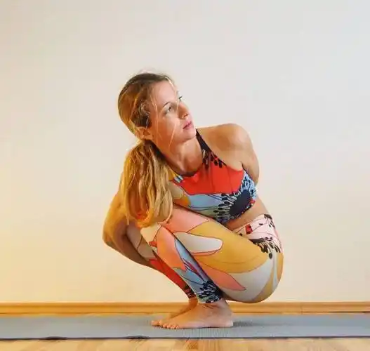 让自己拥有杨蓉这般匀称身材的话,小练老师感觉你平时除了要健身之外