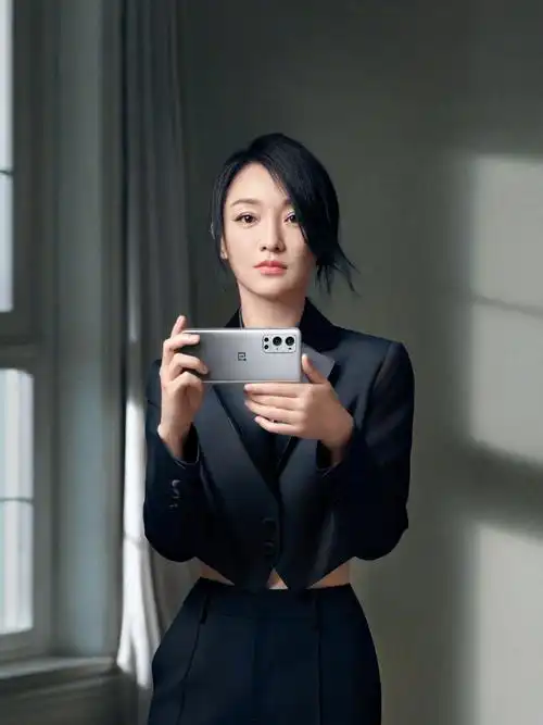 完美日记后,周迅又拔高了一加手机品牌质感,这代言人找得不亏