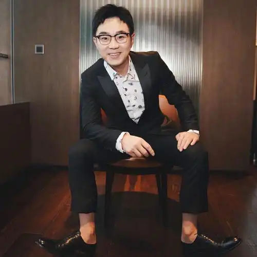 吐槽大会:吉克隽逸尬黑大鹏剧本,乔杉1个比较句逗笑众人