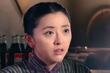 第二天就来签合同,不料丈夫却说设备先不换了简介:青岛往事:小嫚和人