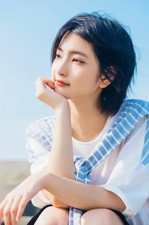 夏天短头发型图片 清爽短发才是夏日最in