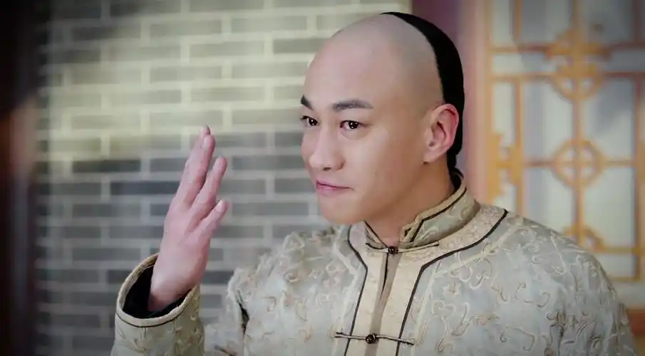 其实何润东颜值不错,我来更新很多吴聘帅图