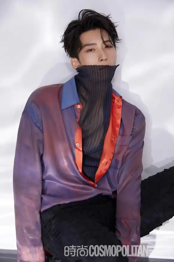 窦骁时尚大片来袭 型男气质凸显气质非凡__凤凰网