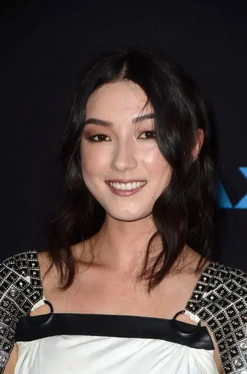 中意混血女星刘承羽(卧虎藏龙2)加盟. 来自captainrz - 微博