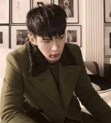 图柯震东小时代发型剧照曝光与萧亚轩分手始末大揭秘