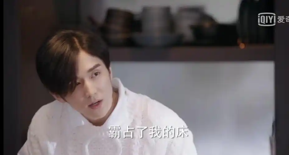 除了方小莴和李臻言代表"蜗牛与黄鹂鸟",比赛中的a团和s团同样是"蜗牛