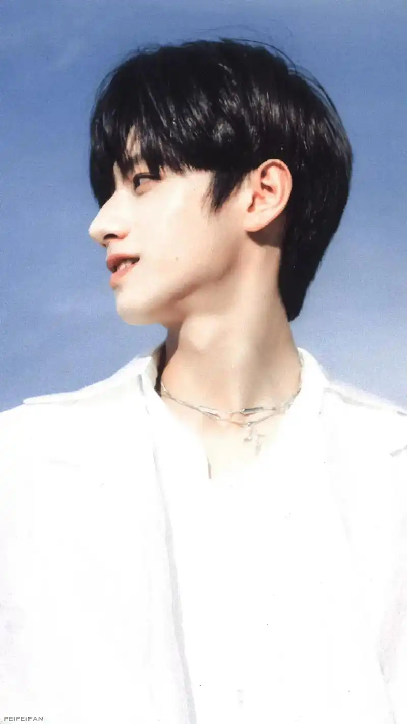 图源:废废凡#帅爆了 #朱志鑫 - 抖音