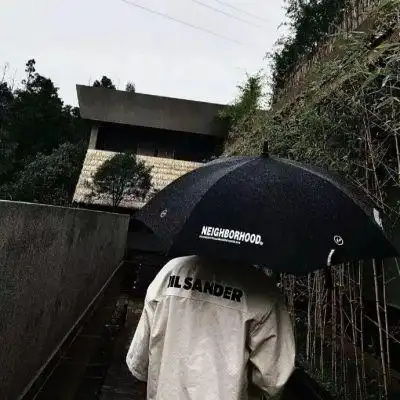 男人成熟沧桑头像男头爱与喜欢两个概念